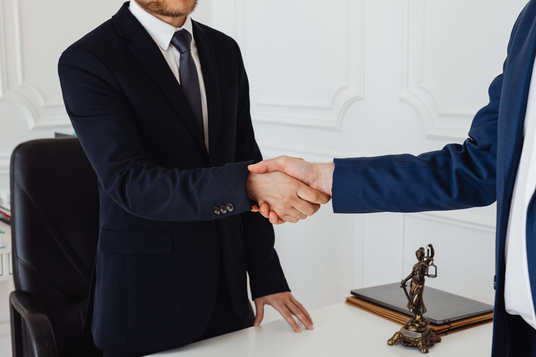 Contrattazione salariale BTP e industria